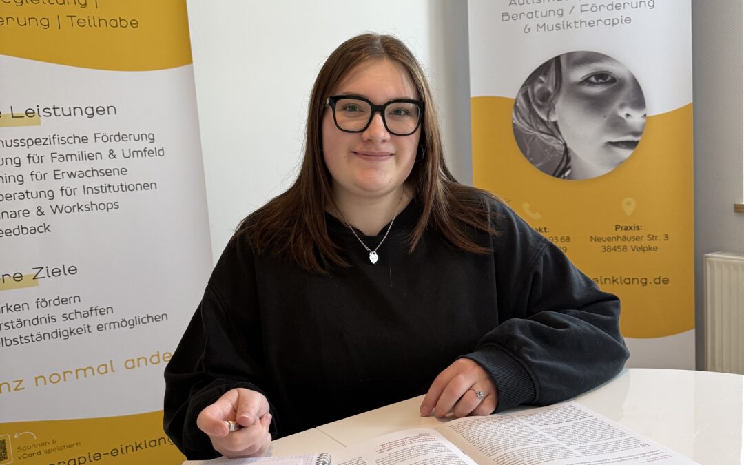 Tatkräftige Unterstützung durch unsere Praktikantin Lavinia Schramm